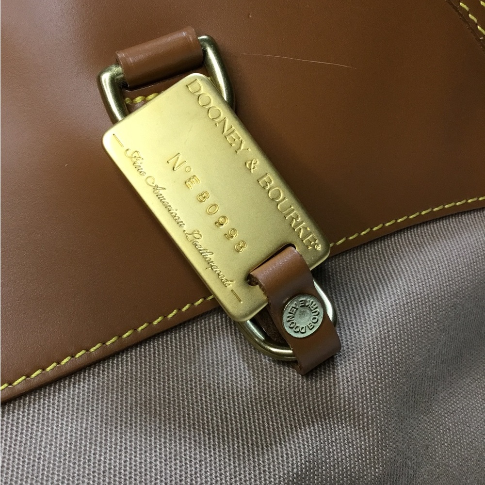 Dooney & Bourke oversized tote - Picture 5 of 14